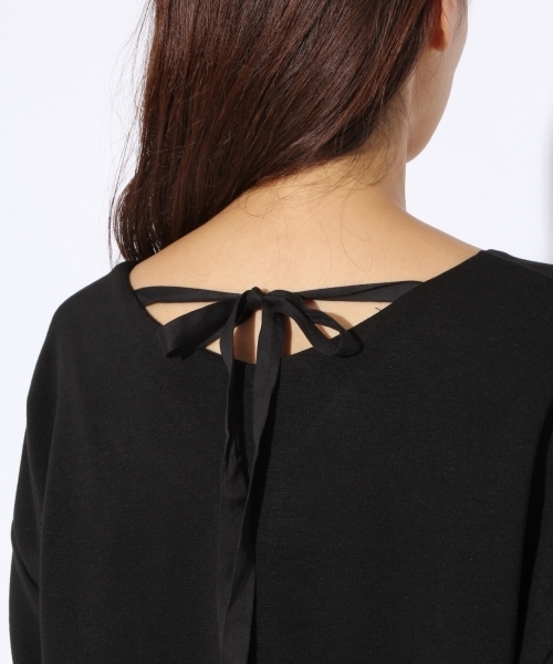 niko and...（ニコアンド）の「マルチファンクションVプルオーバー（Tシャツ/カットソー・レディース・ブラック/ネイビー/パープル/キャメル/クリーム/オフホワイト・LARGE/MEDIUM）」の18枚目の写真