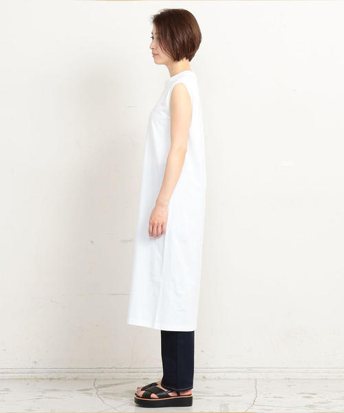 BEAUTY&YOUTH UNITED ARROWS（ビューティーアンドユースユナイテッドアローズ）の「BY∴ コットンスリットノースリーブワンピース о（ワンピース・レディース・ブラック/ホワイト/ベージュ・FREE）」の14枚目の写真