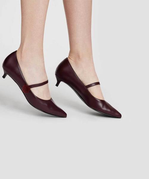 CHARLES & KEITH(チャールズ & キース)の「キトンヒールメリージェーン / KITTEN HEEL MARY JANES(ローファー・レディース・ブラック/バーガンディー・22.5cm/23cm/23.5cm/24.5cm/25cm)」の14枚目の写真