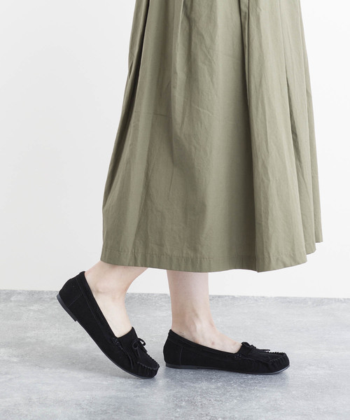 LUGG NAGG（ラグナグ）の「【Le son/ル ソン】スエード リボン モカシン（モカシン/デッキシューズ・レディース・ブラック/レッド/イエロー/モカ/グレー/ライトブラウン・22.5cm/23.5cm/24.5cm）」の17枚目の写真