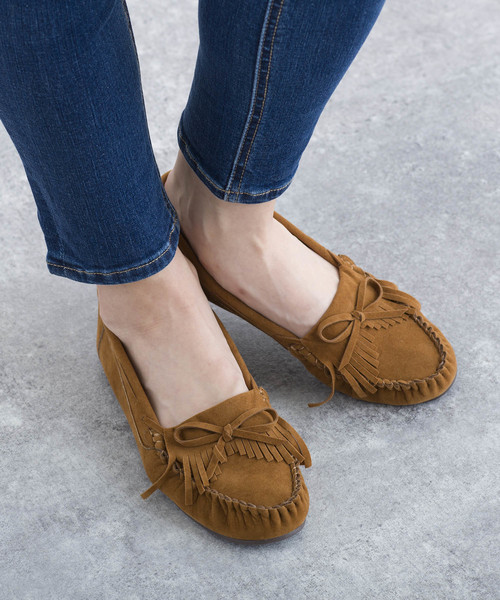 LUGG NAGG（ラグナグ）の「【Le son/ル ソン】スエード リボン モカシン（モカシン/デッキシューズ・レディース・ブラック/レッド/イエロー/モカ/グレー/ライトブラウン・22.5cm/23.5cm/24.5cm）」の12枚目の写真