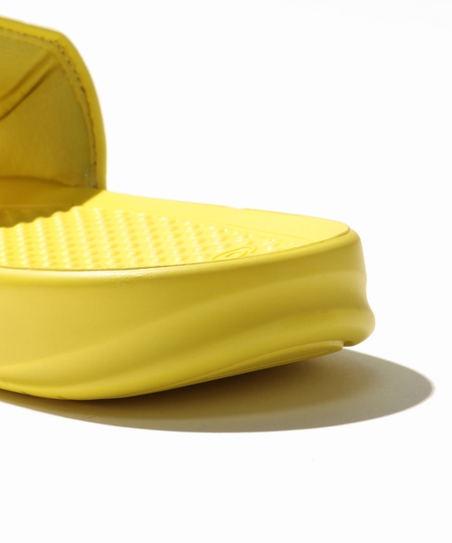 RIPNDIP（リップンディップ）の「RIPNDIP /リップンディップン : Lord Nermal Slides #（サンダル・メンズ・ホワイト/スカイブルー/イエロー・100/5/XX-SMALL/6/9）」の6枚目の写真