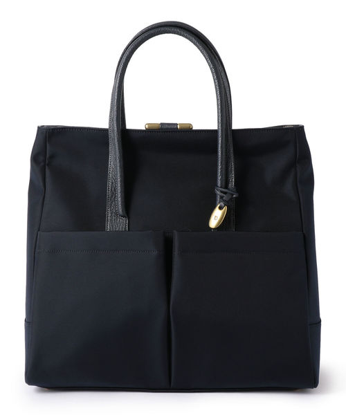 SHIPS（シップス）の「TOFF & LOADSTONE:【タイド】ナイロン ブリーフ バッグ（トートバッグ・メンズ・ブラック/ネイビー・ONE SIZE）」の2枚目の写真