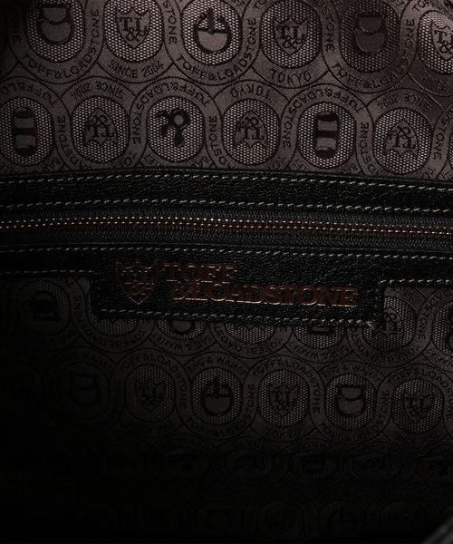 SHIPS（シップス）の「TOFF & LOADSTONE:【タイド】ナイロン ブリーフ バッグ（トートバッグ・メンズ・ブラック/ネイビー・ONE SIZE）」の4枚目の写真