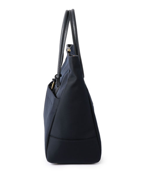 SHIPS（シップス）の「TOFF & LOADSTONE:【タイド】ナイロン ブリーフ バッグ（トートバッグ・メンズ・ブラック/ネイビー・ONE SIZE）」の17枚目の写真