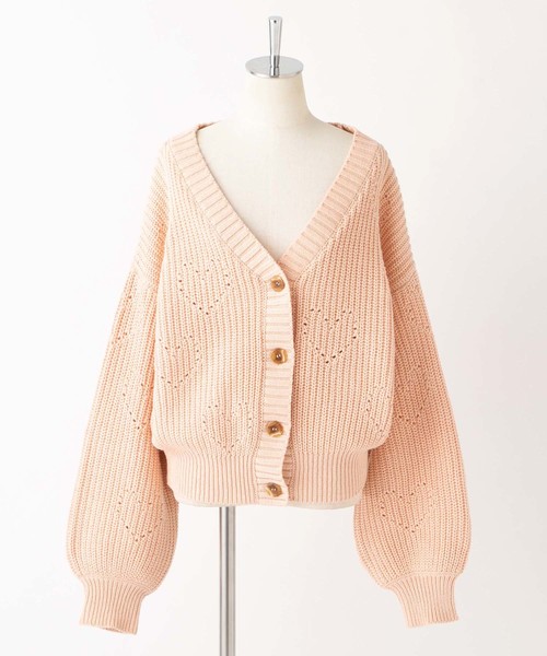 one after another NICE CLAUP（ワンアフターアナザーナイスクラップ）の「ハート柄アイレットカーディガン（カーディガン/ボレロ・レディース・オレンジ/アイボリー/グリーン系その他/ライトベージュ・FREE）」の4枚目の写真