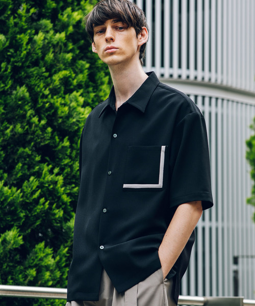 STUDIOUS（ステュディオス）の「【STUDIOUS】マルチLポケットショートスリーブ【ZOZO限定アイテム】（シャツ/ブラウス・メンズ・アイボリー/ブラック/ブルー・1/2/3）」の2枚目の写真