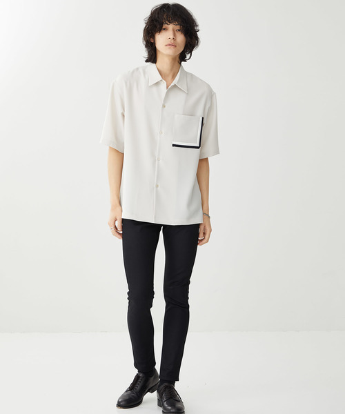 STUDIOUS（ステュディオス）の「【STUDIOUS】マルチLポケットショートスリーブ【ZOZO限定アイテム】（シャツ/ブラウス・メンズ・アイボリー/ブラック/ブルー・1/2/3）」の4枚目の写真