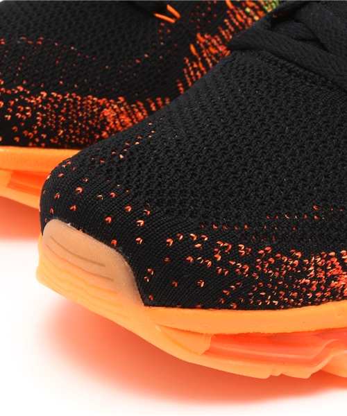NIKE(ナイキ)の「ナイキ フライニット マックス グラデーション NIKE FLYKNIT MAX 620469(スニーカー・メンズ・ブラック・26cm/27.5cm/27cm/28cm/26.5cm)」の5枚目の写真