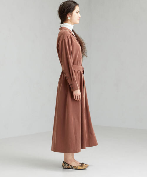 green label relaxing（グリーンレーベルリラクシング）の「FM オープンカラー シャツ ワンピース（シャツワンピース・レディース・ベージュ/ネイビー/ブラウン・FREE）」の6枚目の写真