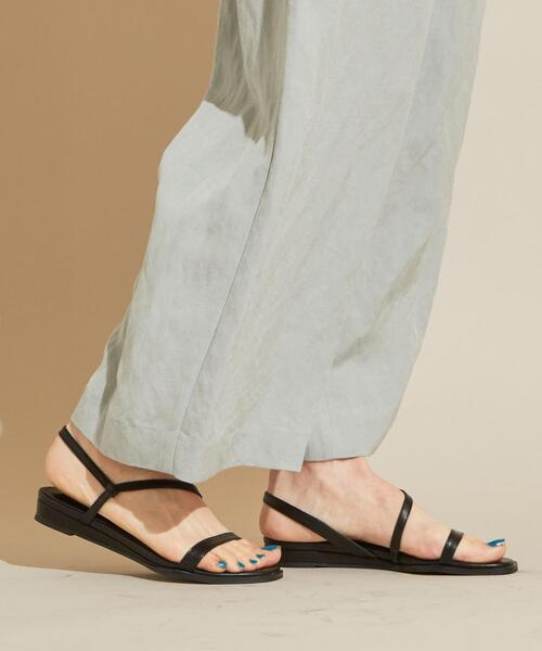 BEAUTY&YOUTH UNITED ARROWS（ビューティーアンドユースユナイテッドアローズ）の「BY スマートラインサンダル о（サンダル・レディース・オフホワイト/ブラック/ナチュラル・37/38/37h/36/36h）」の10枚目の写真