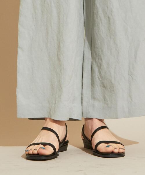 BEAUTY&YOUTH UNITED ARROWS（ビューティーアンドユースユナイテッドアローズ）の「BY スマートラインサンダル о（サンダル・レディース・オフホワイト/ブラック/ナチュラル・37/38/37h/36/36h）」の11枚目の写真