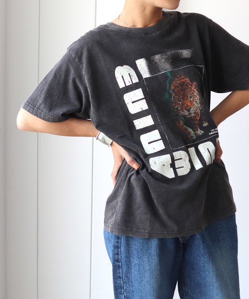 CANAL JEAN(キャナルジーン)の「via j(ヴィアジェイ) タイガープリント半袖シャツ(Tシャツ/カットソー)」|ブラック