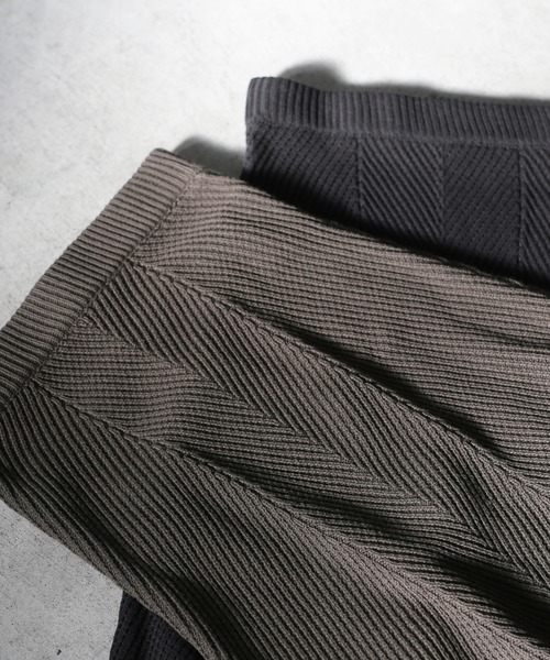 select MOCA（セレクトモカ）の「ニュアンスリブ編フレアニットスカート（スカート・レディース・ブラウン/ブラック・FREE）」の17枚目の写真