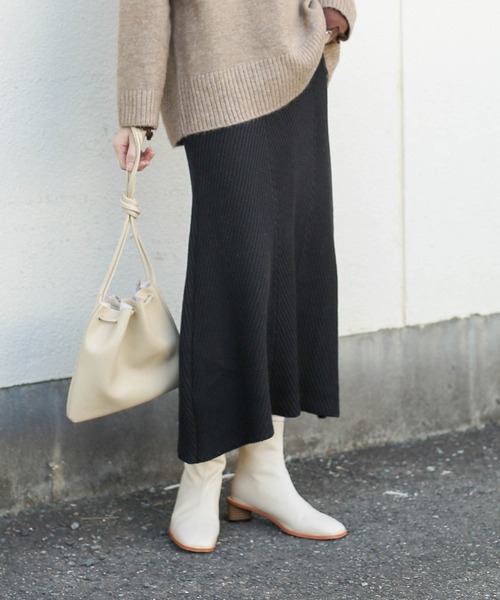 select MOCA（セレクトモカ）の「ニュアンスリブ編フレアニットスカート（スカート・レディース・ブラウン/ブラック・FREE）」の4枚目の写真