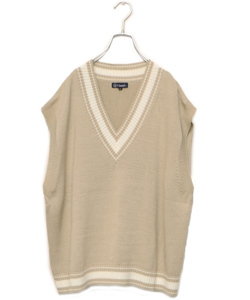 MinoriTY（マイノリティ）の「【コラボ「MinoriTY×WEARISTA　Mr.SZK」】ビッグシルエットショート丈チルデンニットベスト（ベスト・メンズ・ブラック/ベージュ・M/L）」の7枚目の写真