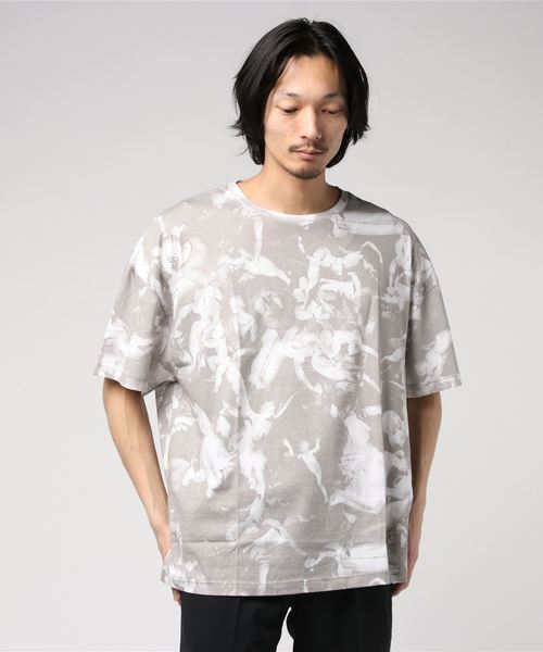 NO ID.（ノーアイディ）の「【NO ID.】All Over Pattern Big T-Shirt / 総柄 ビッグ Tシャツ（Tシャツ/カットソー・メンズ・ホワイト/オレンジ/レッド・ONE SIZE）」の2枚目の写真