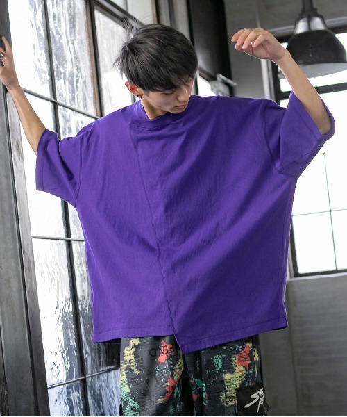Beno(ビーノ)の「USAコットン 天竺 / アシンメトリー リメイク オーバーサイズ Tシャツ(Tシャツ/カットソー・メンズ・ホワイト/パープル/ブラック/ベージュ/ダークブルー/ブルーグリーン・L/M)」の17枚目の写真