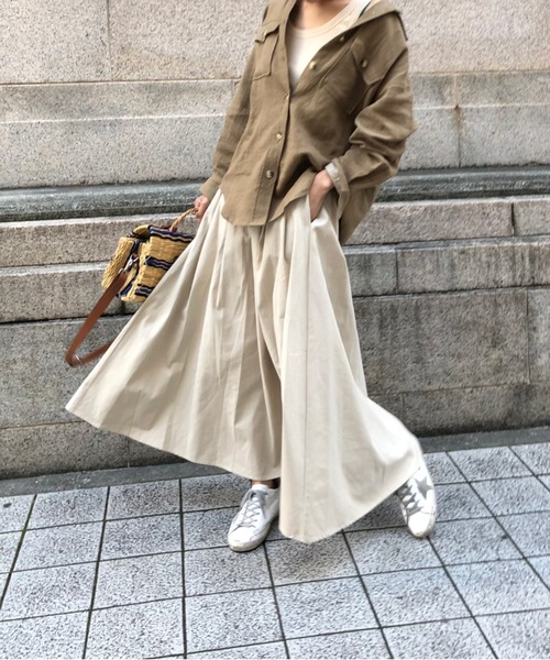 ulu（ウル）の「Original cotton flare long skirt（スカート・レディース・ホワイト/ブラック/サンドベージュ・FREE）」の3枚目の写真