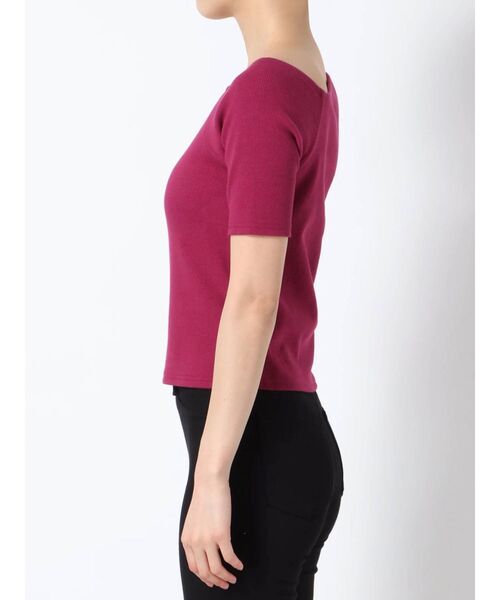 EMODA(エモダ)の「アシンメトリーカットリブトップ(Tシャツ/カットソー・レディース・ブラック/ホワイト/ベージュ/レッド・FREE)」の13枚目の写真