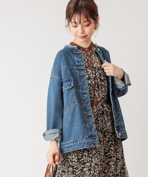 natural couture(ナチュラルクチュール)の「ノーカラーリメイクGジャン(デニムジャケット・レディース・ベージュ/ネイビー/ブルー・FREE)」の3枚目の写真