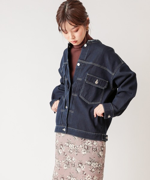 natural couture(ナチュラルクチュール)の「ノーカラーリメイクGジャン(デニムジャケット・レディース・ベージュ/ネイビー/ブルー・FREE)」の14枚目の写真