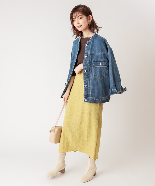 natural couture(ナチュラルクチュール)の「ノーカラーリメイクGジャン(デニムジャケット・レディース・ベージュ/ネイビー/ブルー・FREE)」の12枚目の写真