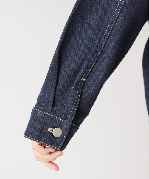 natural couture(ナチュラルクチュール)の「ノーカラーリメイクGジャン(デニムジャケット・レディース・ベージュ/ネイビー/ブルー・FREE)」の18枚目の写真