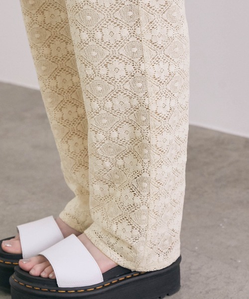 MADEMOISELLE ROPE'（マドモアゼル ロペ）の「ヴィンテージライククロシェ編みレースパンツ（その他パンツ・レディース・キナリ・38）」の8枚目の写真