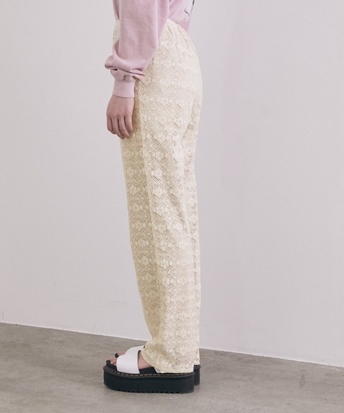 MADEMOISELLE ROPE'（マドモアゼル ロペ）の「ヴィンテージライククロシェ編みレースパンツ（その他パンツ・レディース・キナリ・38）」の3枚目の写真