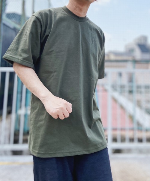 PRO CLUB (プロクラブ)の「PRO CLUB(プロクラブ) /6.5オンス スーパーヘビーウェイト クルーネック 半袖Tシャツ Heavyweight Cotton Short Sleeve Crew Neck T-Shirt(Tシャツ/カットソー・メンズ・ブラック/オリーブ/ホワイト/チャコール/ベージュ/ダークグリーン/グレー/ネイビー/ブラウン/グリーン/ピンク/オレンジ・L/M/XL/XXL)」の14枚目の写真