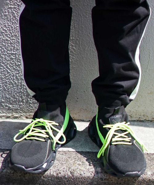 AVIREX(アヴィレックス)の「【スニーカー】ペガサス/PEGASUS/アヴィレックス/AVIREX(スニーカー・レディース・レッド/ブラック/ベージュ・23㎝/26cm/27cm/28cm/29cm/24cm/25cm)」の8枚目の写真