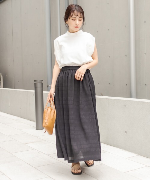 CAPRICIEUX LE'MAGE（カプリシューレマージュ）の「シャーリングマキシスカート（スカート・レディース・ホワイト/ブラック・FREE）」の5枚目の写真