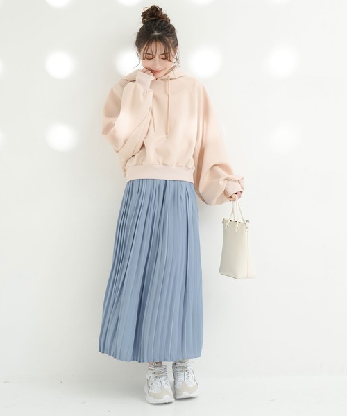 Newlyme（ニューリーミー）の「シフォンプリーツスカート（スカート・レディース・ブラック/ベージュ/ピンク/ブルー・MEDIUM/LARGE）」の7枚目の写真