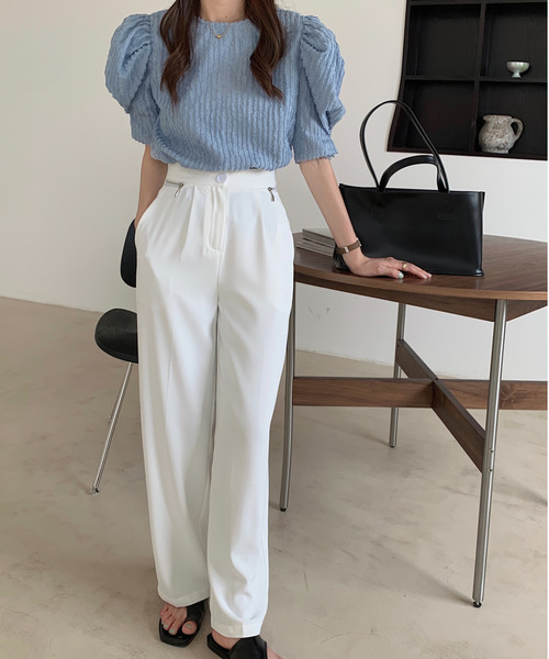emi+(エミプラス)の「5分袖ボリュームスリーブタックブラウス(Tシャツ/カットソー・レディース・ホワイト/ブルー・FREE)」の17枚目の写真