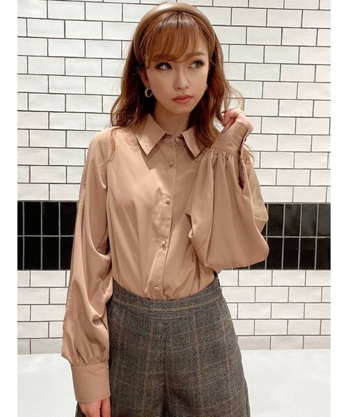 RESEXXY（リゼクシー）の「シアー袖切替シャツ（シャツ/ブラウス・レディース・ホワイト/ブラック/モカ・FREE）」の11枚目の写真