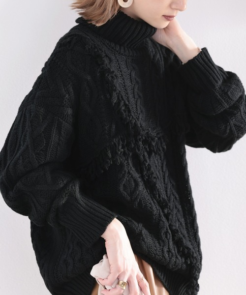 classicalelf（クラシカルエルフ）の「個性放つ1枚。フリンジ&ケーブル編みオーバーニット（ニット/セーター・レディース・ブラック/アイボリー/モカ・MEDIUM/LARGE/X-LARGE）」の13枚目の写真
