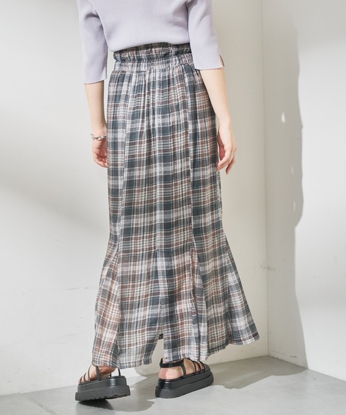 Chico（チコ）の「チェックマーメイドタイトスカート（スカート・レディース・ブルー/ブラック/ブラウン・FREE）」の9枚目の写真