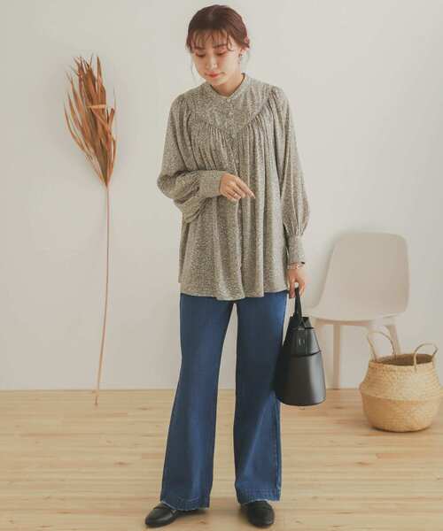 SENSE OF PLACE by URBAN RESEARCH（センスオブプレイスバイアーバンリサーチ）の「ストーンプリント2WAYギャザーブラウス（シャツ/ブラウス・レディース・ブラック系その他/ベージュ系その他・ONE）」の9枚目の写真