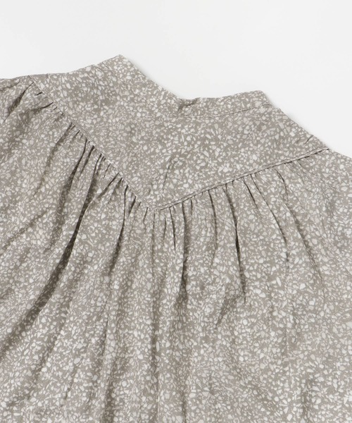 SENSE OF PLACE by URBAN RESEARCH（センスオブプレイスバイアーバンリサーチ）の「ストーンプリント2WAYギャザーブラウス（シャツ/ブラウス・レディース・ブラック系その他/ベージュ系その他・ONE）」の16枚目の写真