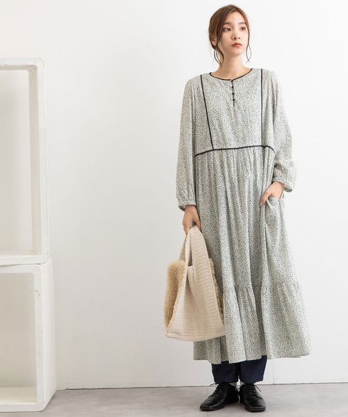 POU DOU DOU（プードゥドゥ）の「きのみプリントティアードワンピース（ワンピース・レディース・キナリ/ベージュ・3）」の11枚目の写真