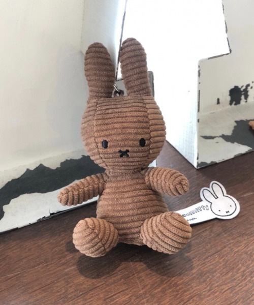 Me%(ミィパーセント)の「ミッフィーキーチャーム(その他雑貨・レディース・イエロー/ブラウン/オレンジ/ネイビー/ホワイト/ライトピンク/チャコールグレー・FREE)」の3枚目の写真