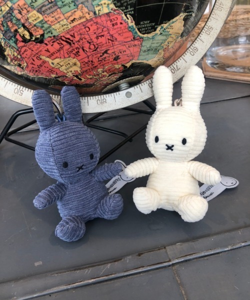 Me%(ミィパーセント)の「ミッフィーキーチャーム(その他雑貨・レディース・イエロー/ブラウン/オレンジ/ネイビー/ホワイト/ライトピンク/チャコールグレー・FREE)」の14枚目の写真