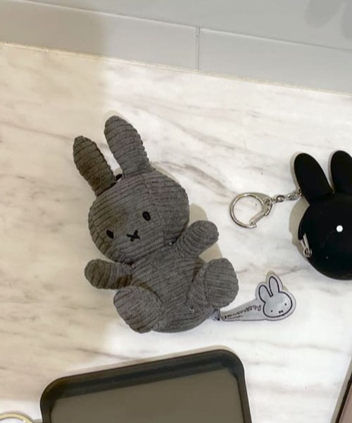 Me%(ミィパーセント)の「ミッフィーキーチャーム(その他雑貨・レディース・イエロー/ブラウン/オレンジ/ネイビー/ホワイト/ライトピンク/チャコールグレー・FREE)」の8枚目の写真