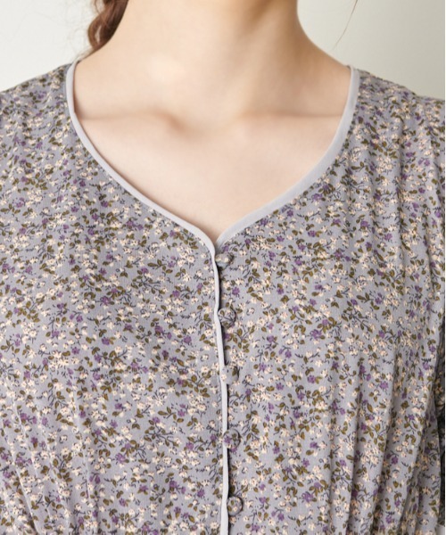 OLIVE des OLIVE（オリーブデオリーブ）の「配色パイピングVネックワンピース（ワンピース・レディース・ブラウン/ブラック/ラベンダー・FREE）」の7枚目の写真