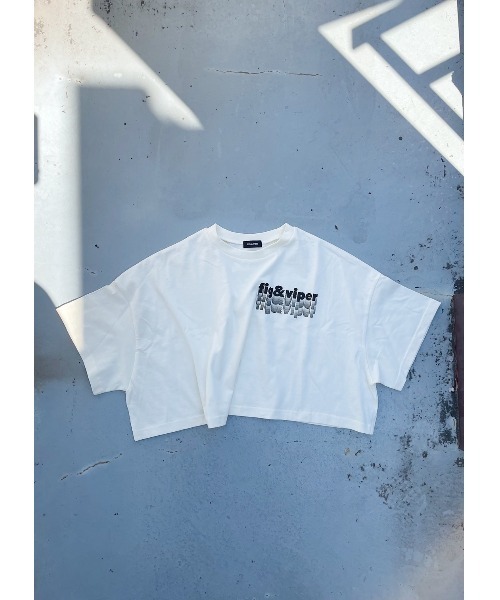 FIG&VIPER（フィグアンドバイパー）の「LOGOワイドショートT（Tシャツ/カットソー・レディース・カーキ/ダークグレー/ホワイト・FREE）」の17枚目の写真