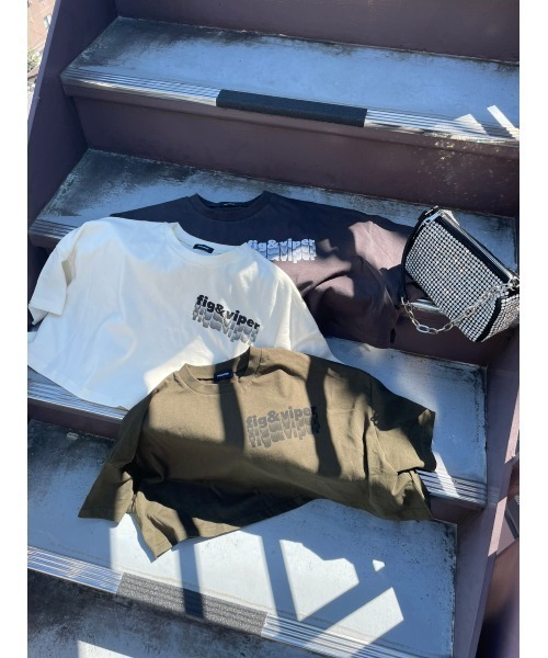 FIG&VIPER（フィグアンドバイパー）の「LOGOワイドショートT（Tシャツ/カットソー・レディース・カーキ/ダークグレー/ホワイト・FREE）」の20枚目の写真