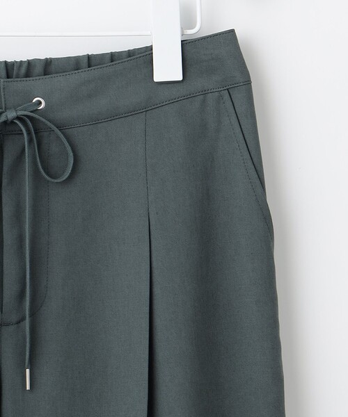 J.PRESS Ladies(J.プレス レディス)の「【洗える】コットンセルロース チノ パンツ(その他パンツ・レディース・グレー系/カーキ系/スモーキーグリーン系・S/XS)」の22枚目の写真