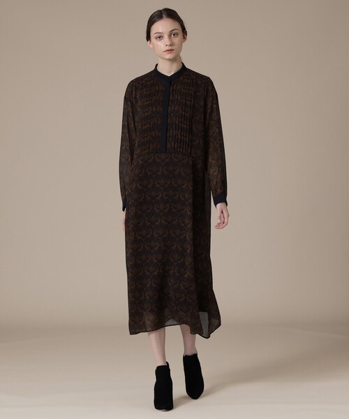 MACKINTOSH LONDON(マッキントッシュ ロンドン)の「ブリティッシュフラワーワンピース(ワンピース・レディース・キャメル/ネイビー・38)」の10枚目の写真