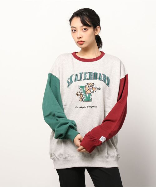 VISION STREET WEAR(ヴィジョンストリートウェア)の「VISION STREET WEAR/ヴィジョンストリートウェア ビッグシルエット タイガー刺繍 カレッジ ロゴ スウェット トレーナー(スウェット・メンズ・チャコールグレー/ブルー/グリーン/ホワイト系その他・LL/M/L)」の15枚目の写真